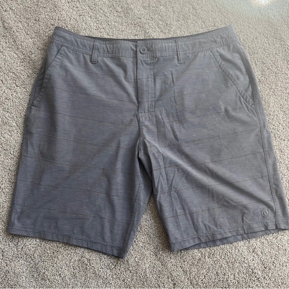 Hang Ten men’s‎ shorts